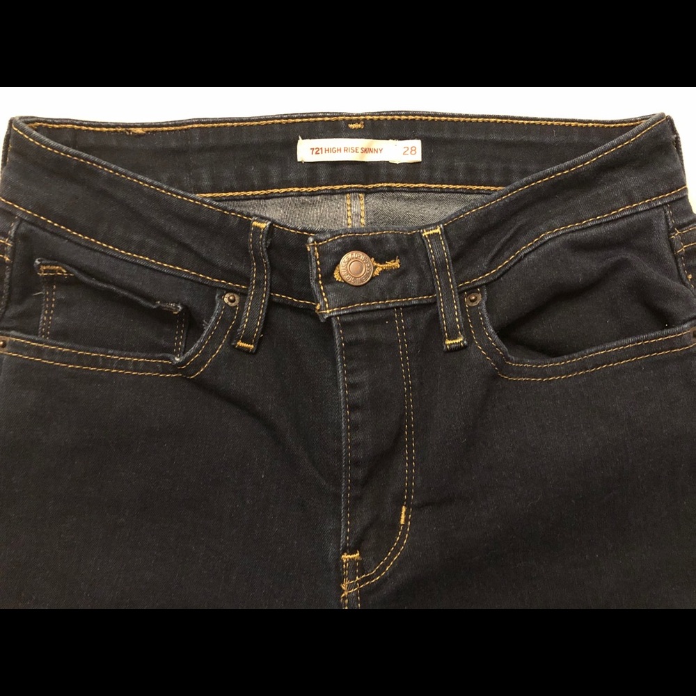 Levis- High Rise Skinny Jeans - Picture 3 of 3